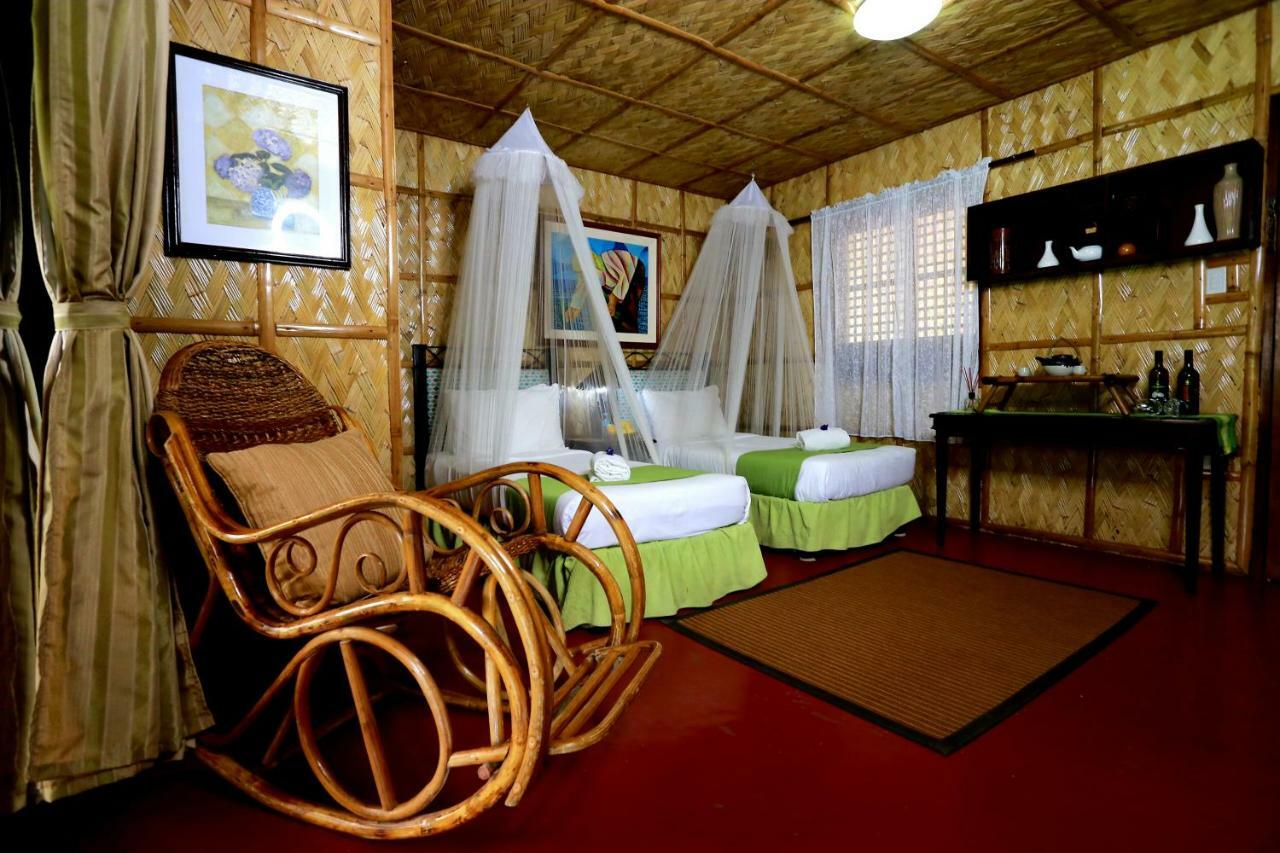 Samkara Restaurant And Garden Resort Lucban Exterior photo